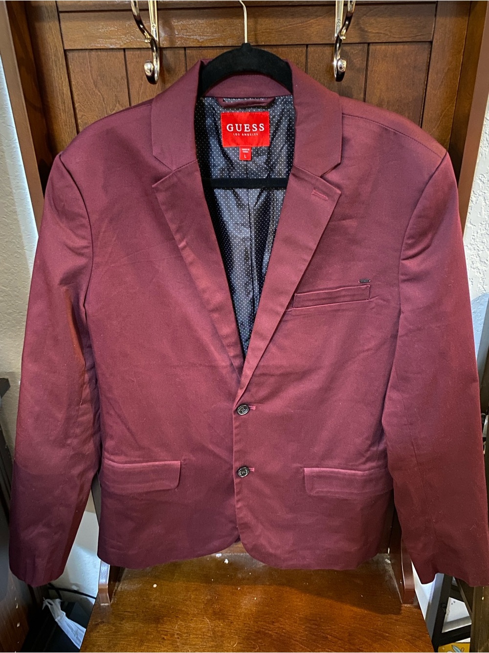 GUESS Men's Burgundy Slim Fit Blazer L Two-Button Notch Lapel Lined